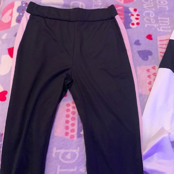 SHEIN Matching Set - Picture 2 of 2